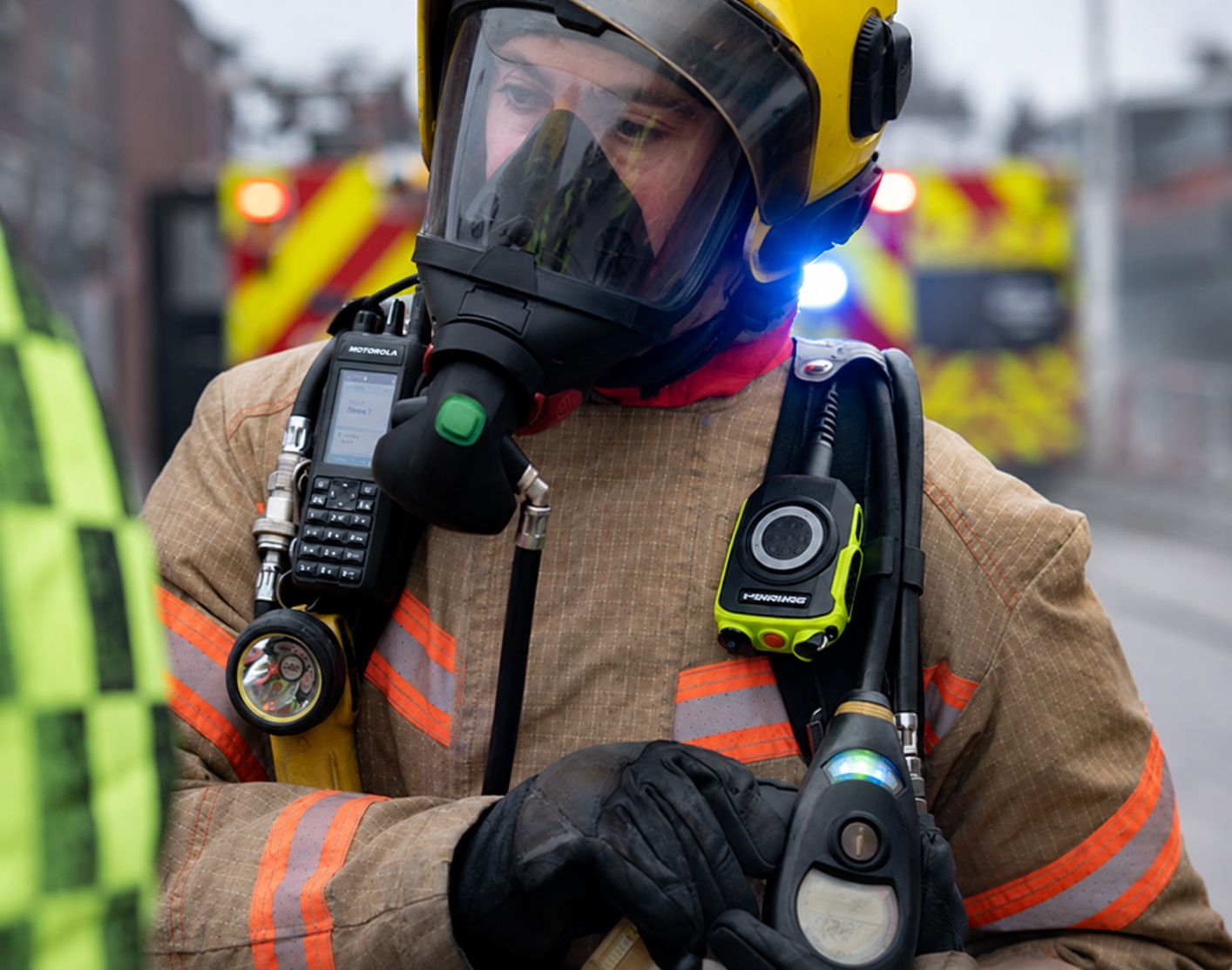 FIREMAN SAFETY RADIO (SOLAS)